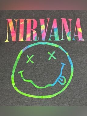 Nirvana Smiley Face Band Tee Black Size M Grunge Vintage Style